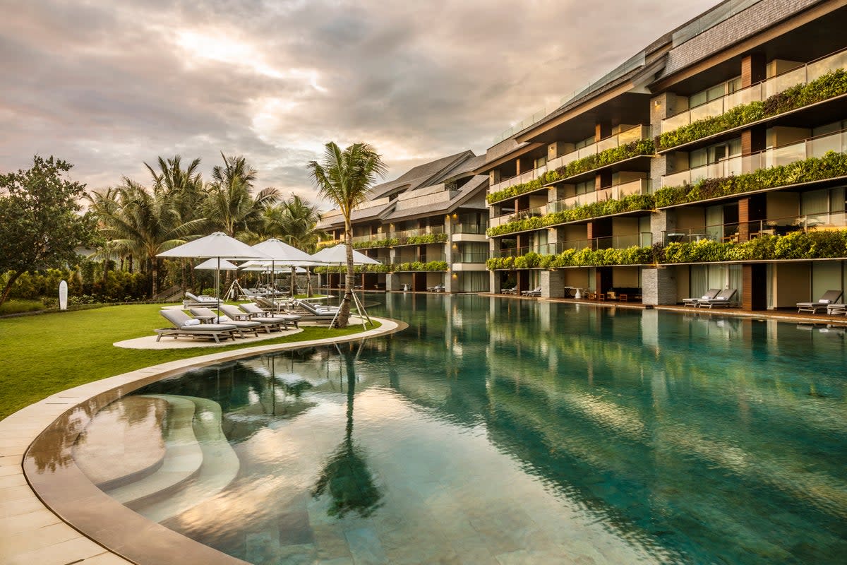 There are innately romantic five-star resorts in every corner of the Eat, Pray, Love island (COMO Uma Canggu)