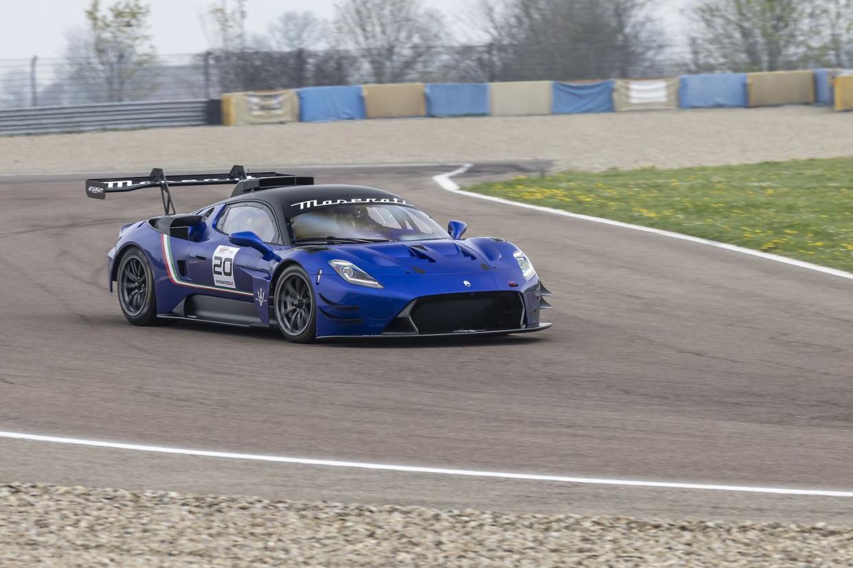 maserati gt2 track drive