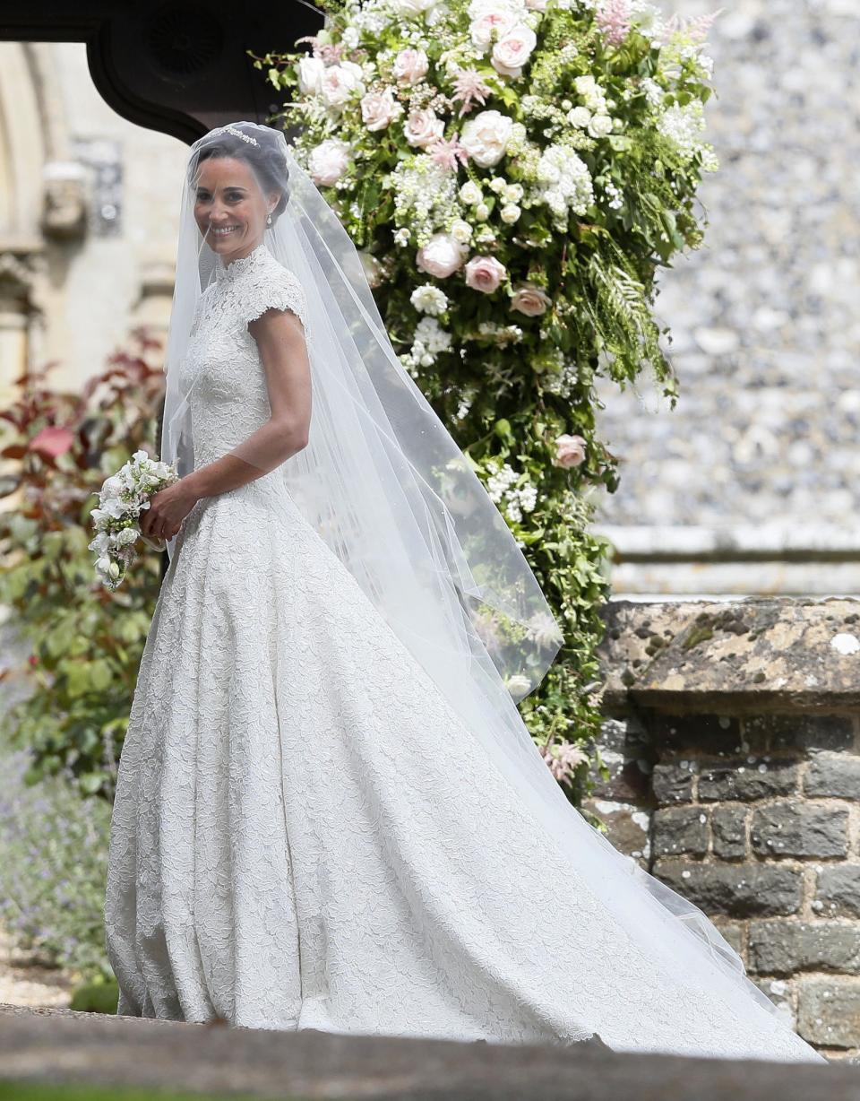 Pippa Middleton moments before saying \’I do\’