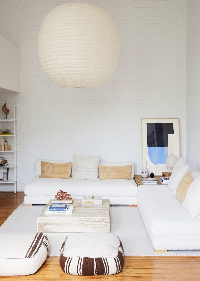 Mistake When Choosing A Coffee Table, Pendant Light Over Coffee Table Height