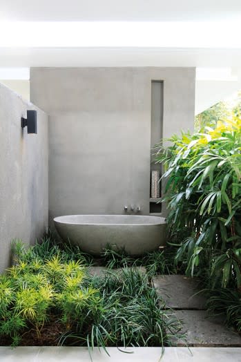 The call of nature: 3 outdoor baths that'll make you green with envy