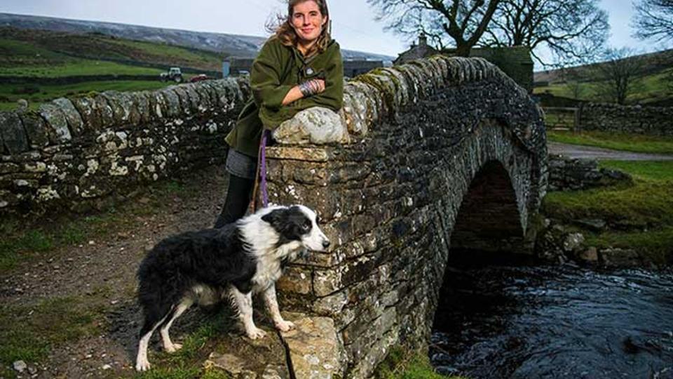 amanda owen farm bridge