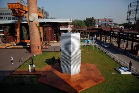 The Smog Free Tower, the world's largest smog vacuum cleaner designed by Dutch artist and innovator Daan Roosegaarde is seen at former industrial zone, now D-751 art district, as the artist presents his The Smog Free Project in Beijing September 29, 2016. REUTERS/Damir Sagolj