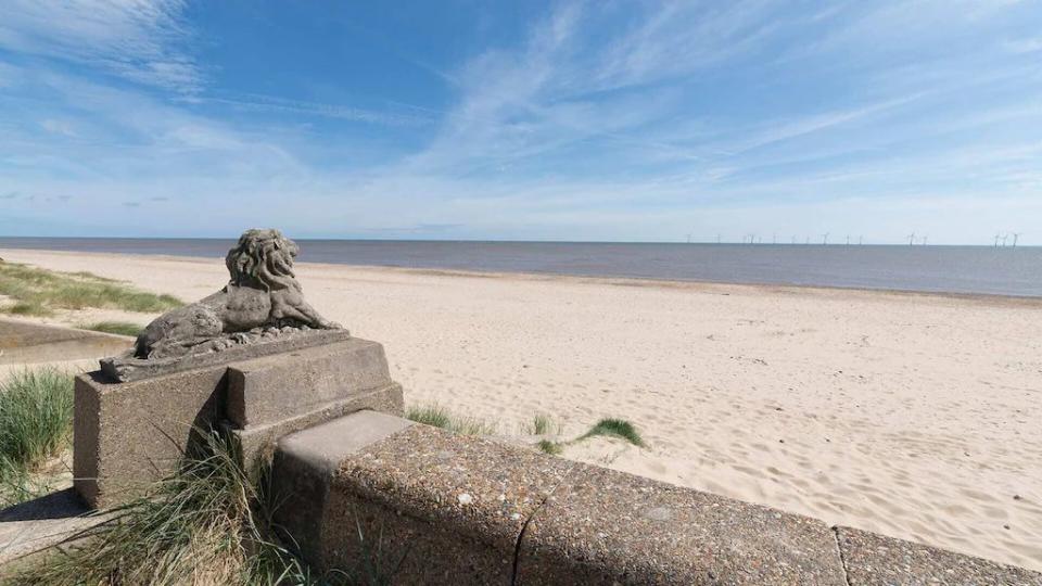 beach cottages uk