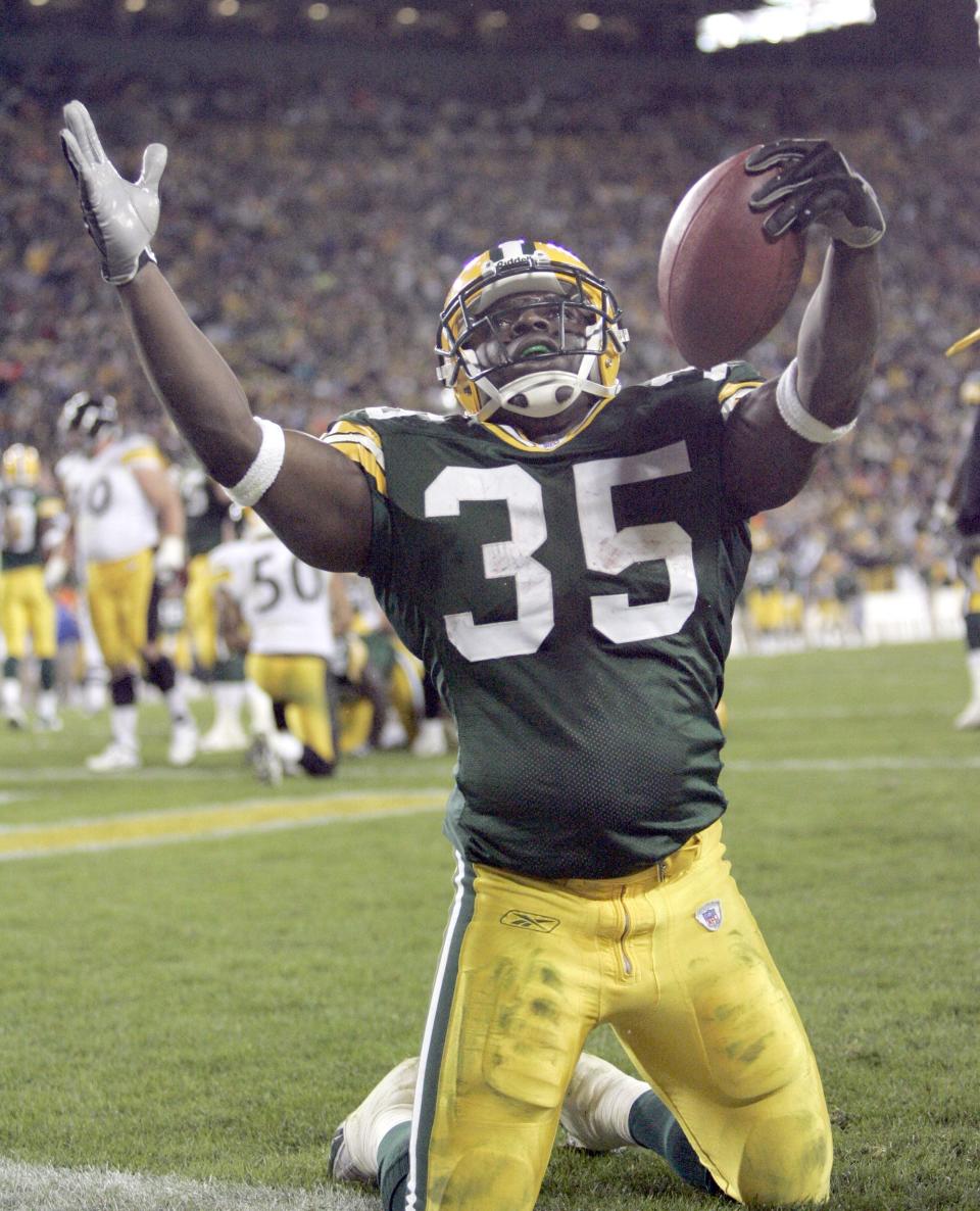 Packers running back Samkon Gado celebrates his first NFL touchdown against the Steelers.