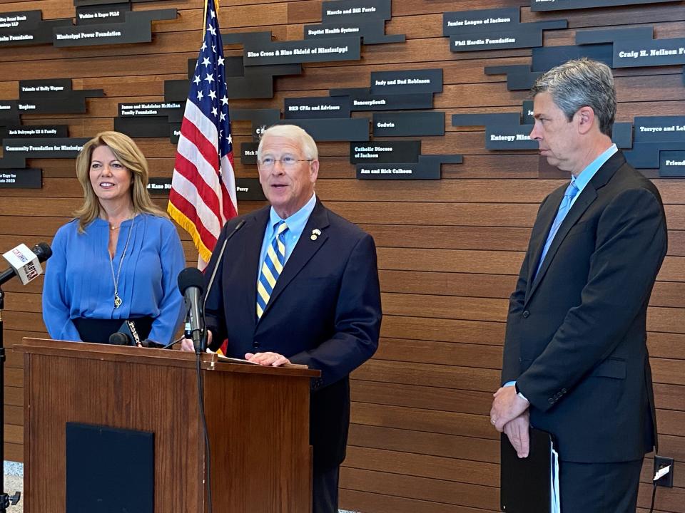 Roger Wicker, along with Sally Doty and the National Telecommunications and Information Administration's Andy Berke were at the Two Museums complex Wednesday to announce an $8.4 million grant for broadband for the Mississippi Band of Choctaw Indians.