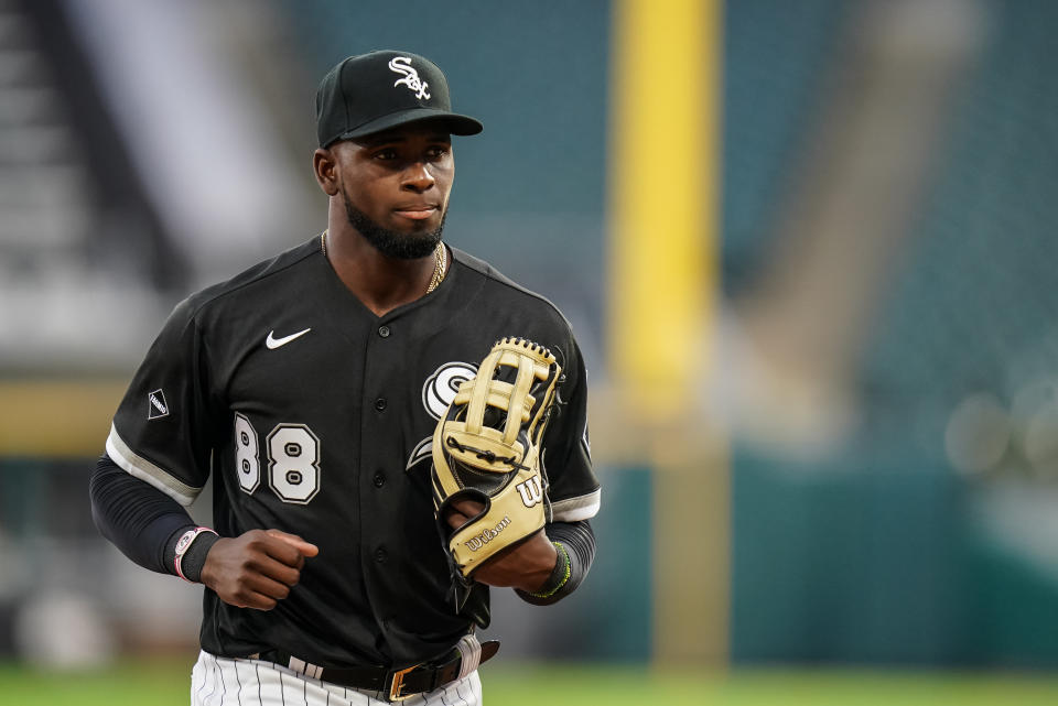 CHICAGO, IL - JULY 24: Luis Robert #88 of the Chicago White Sox looks on against the Minnesota Twins on July 24, 2020 at Guaranteed Rate Field in Chicago, Illinois. (Photo by Brace Hemmelgarn/Minnesota Twins/Getty Images)