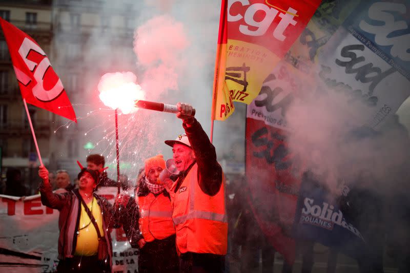 France faces its twenty-fourth consecutive day of strikes