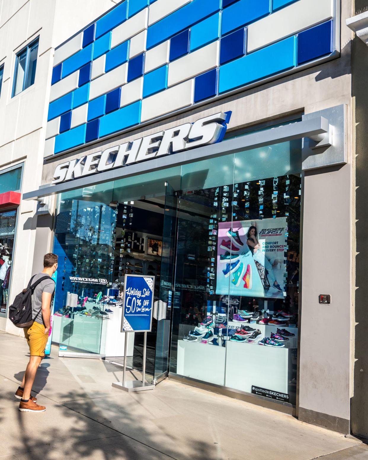 Sketchers store