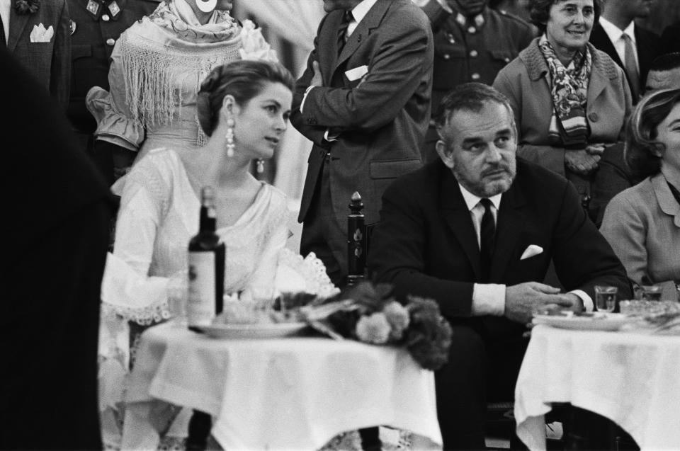 Grace Kelly y Rainiero de Mónaco en la Feria de Abril de Sevilla en el año 1966. (Photo by Michael Ochs Archives/Getty Images)