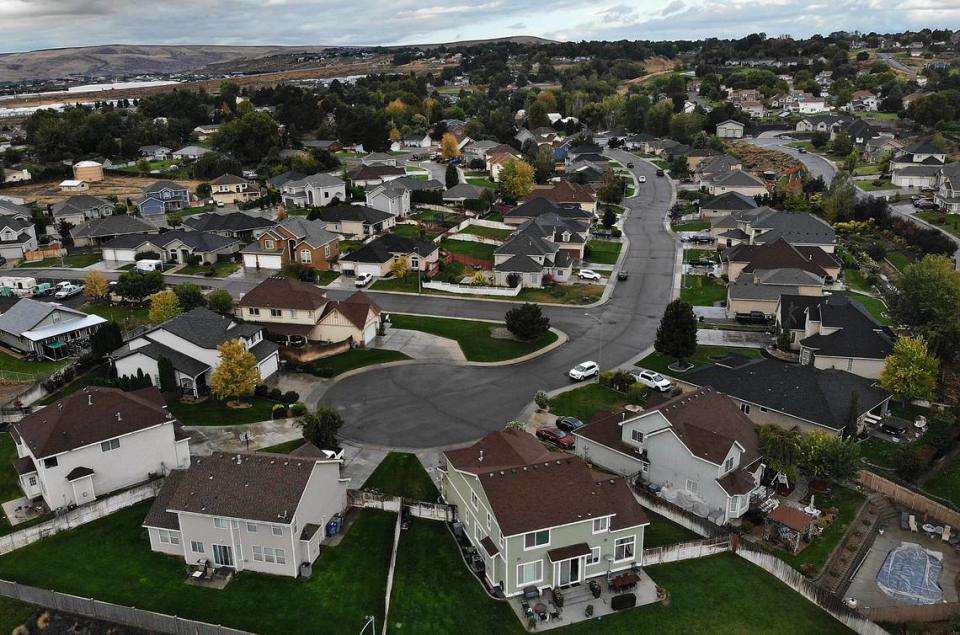 Homeowners in Richland’s Meadow Parke Estates and Lorayne J Ranch housing developments saw big property tax assessment increases. Three homes in this cul-de-sac soared an average of 50%. Bob Brawdy/bbrawdy@tricityherald.com