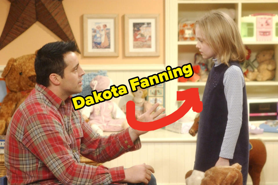 Joey talking to a child, played by Dakota Fanning, in "Friends"