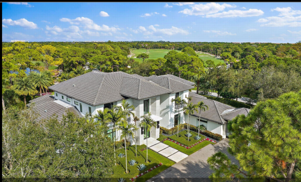 NBA great Michael Jordan has bought a second South Florida mansion in the exclusive Bears Club in Jupiter, Florida