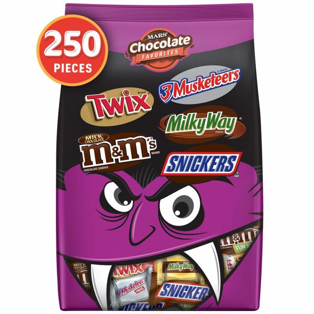 Save on Mars M&M's Snickers & Skittles Fun Size Candy Variety Mix - 55 ct  Order Online Delivery