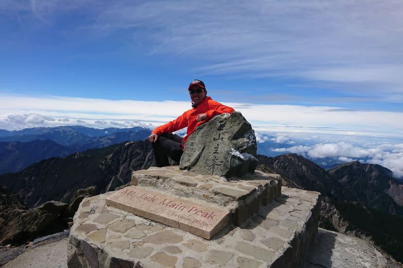 業餘登山家郭泰谷喜歡在大自然中學習，尤其登山過程中找到了自我價值。 ( 圖／郭泰谷提供 )