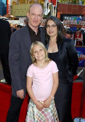 Director Mark Rosman with wife Linda and daughter Alexandra at the Universal City premiere of Universal Pictures' The Perfect Man