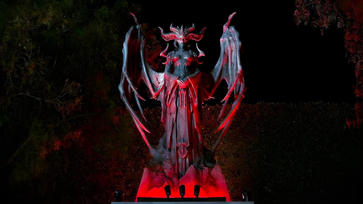  Statue of Lilith from Diablo 4 