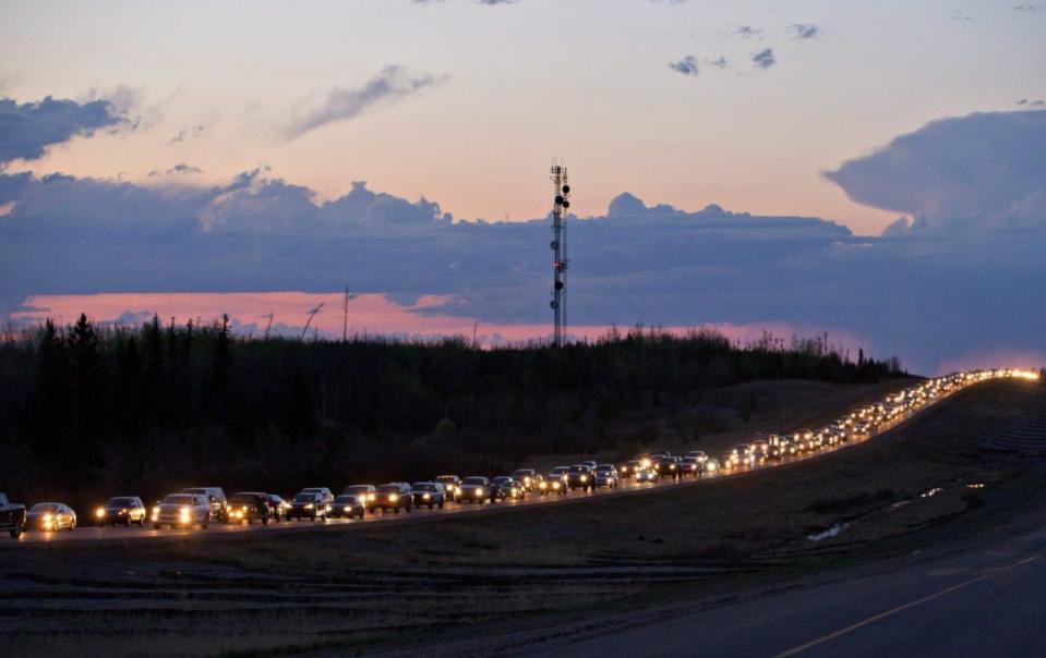 Traffic as residents leave 