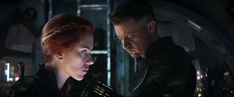 Scarlett Johansson and Jeremy Renner in <em>Avengers: Endgame</em>