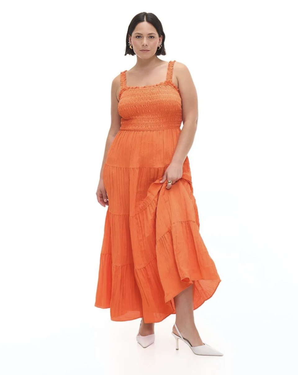 Sleeveless Tiered Maxi Dress