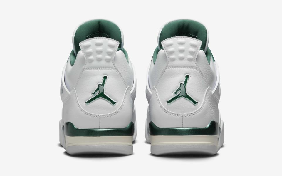 Air Jordan 4 Oxidized Green 