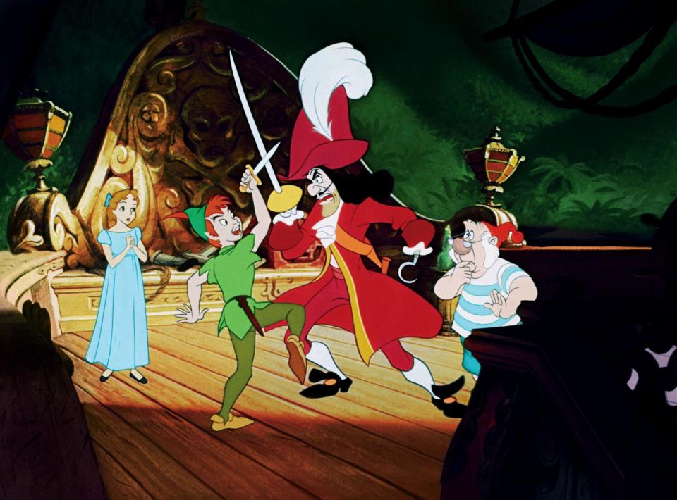 Wendy, Peter Pan, Captain Hook & Mr. Smee Film: Peter Pan (USA 1953) Characters: ,Peter Pan,Captain Hook & Mr. Smee  Regie: Clyde Geronimi, Hamilton Luske, Wilfred Jackson, Director: C Geronimi, H Luske, W Jackson 05 February 1953   **WARNING** This Photograph is for editorial use only and is the copyright of DISNEY and/or the Photographer assigned by the Film or Production Company and can only be reproduced by publications in conjunction with the promotion of the above Film. A Mandatory Credit To DISNEY is required. The Photographer should also be credited when known. No commercial use can be
