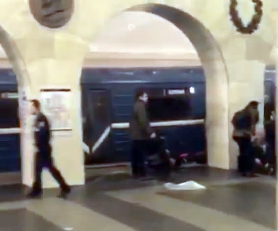 The damaged train at the Technology Institute subway station in St. Petersburg