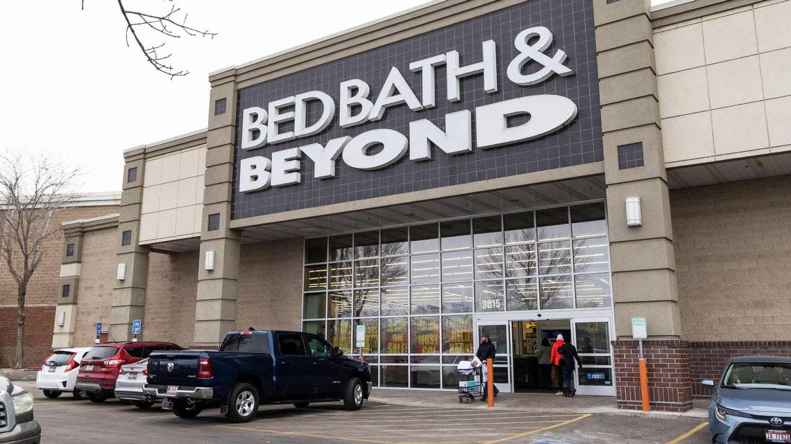 This Bed Bath & Beyond, at 3615 S. Federal Way in Boise, will soon be closing. Darin Oswald/doswald@idahostatesman.com