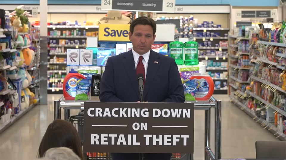 DeSantis presser at Walgreens