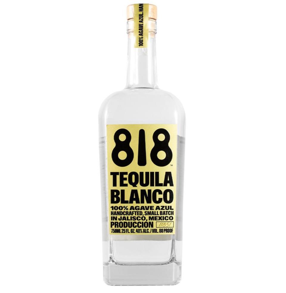 60) 818 Tequila — <i>Kendall Jenner</i>