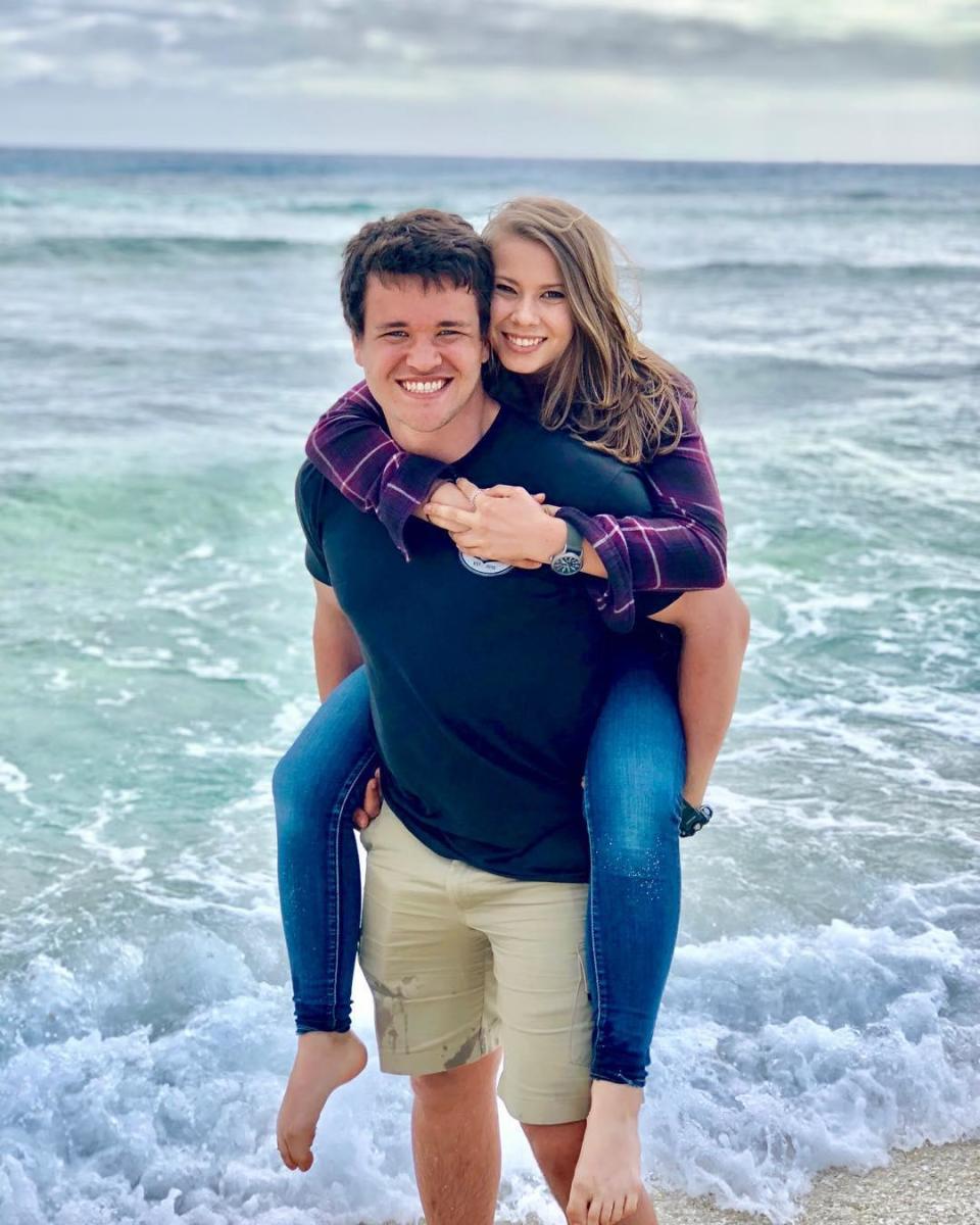 <p>Once again Chandler Powell and Bindi Irwin are adorable while enjoying some time at the beach. "I love adventuring through life with you," Chandler captioned this image with him and Bindi.</p>