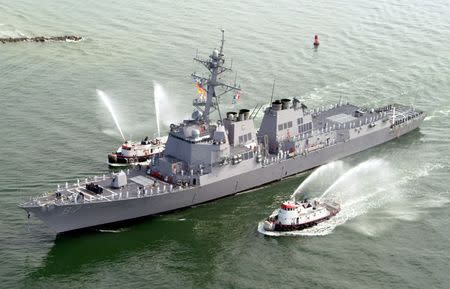 File Photo: The USS Mason (DDG 87), a guided missile destroyer, arrives at Port Canaveral, Florida, April 4, 2003. REUTERS/Karl Ronstrom/File photo