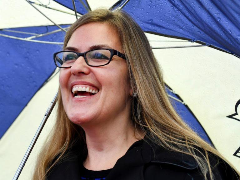 Virginia election results: Democrats flip first House seat of night as Jennifer Wexton wins