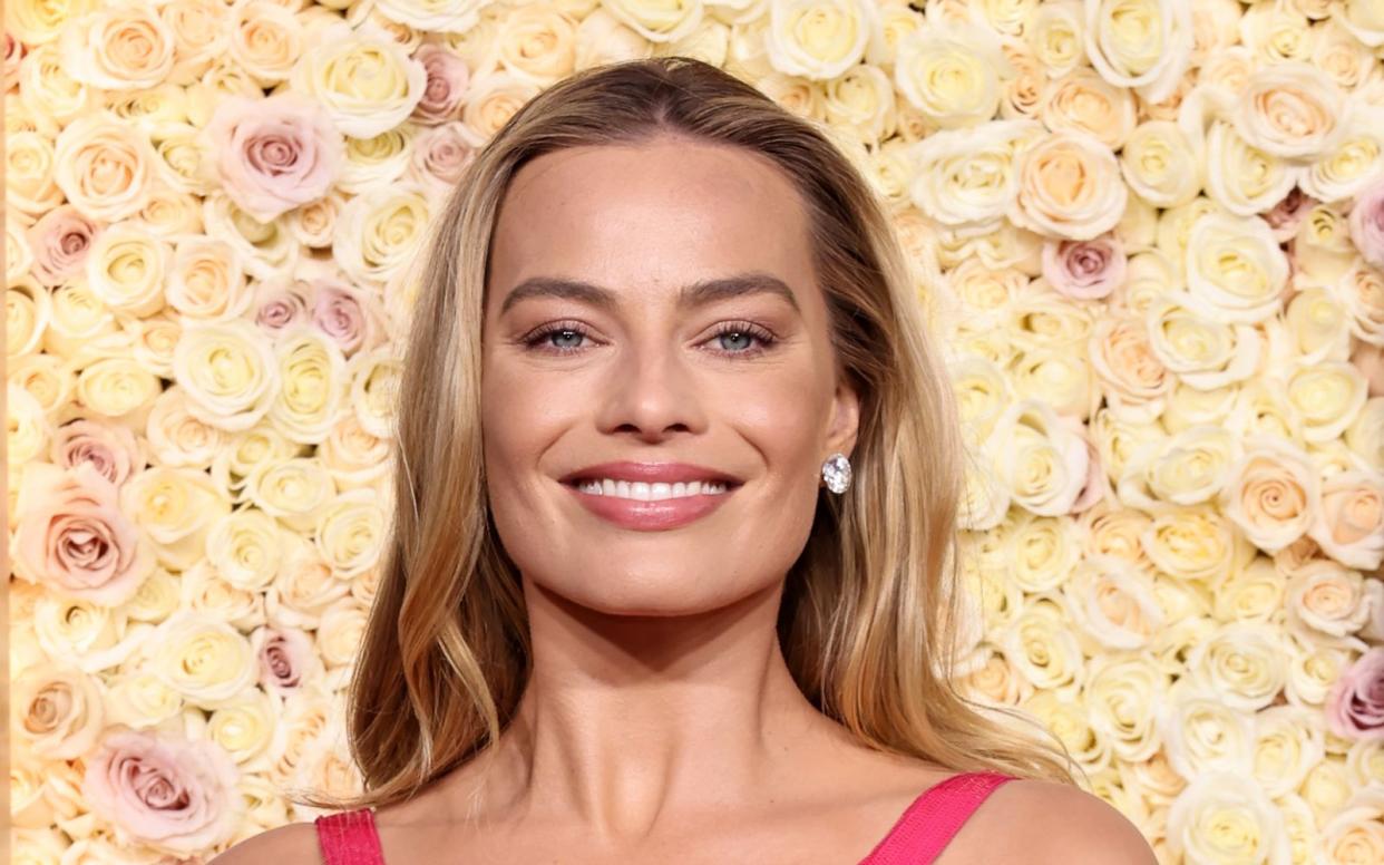 "Ich sollte wahrscheinlich für eine Weile von den Bildschirmen verschwinden", glaubt Margot Robbie nach ihrem "Barbie"-Erfolg. (Bild: 2024 Getty Images/Amy Sussman)