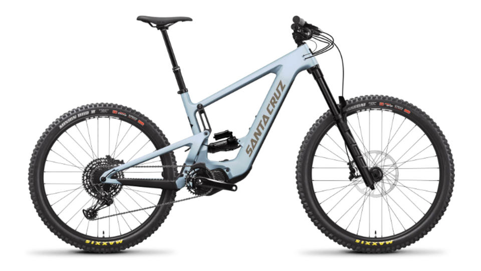 Santa Cruz Bullit e-MTB side view