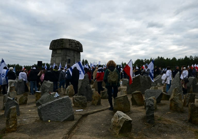 The insurgents preferred to die fighting instead of at the Treblinka death camp