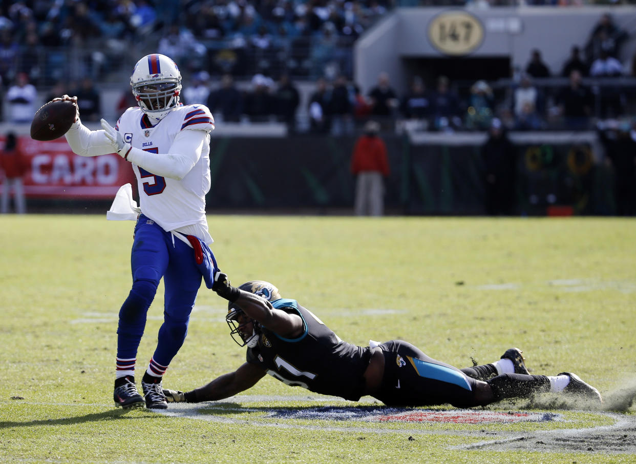 Tyrod Taylor is heading from Buffalo to Cleveland. (AP Photo/Stephen B. Morton)