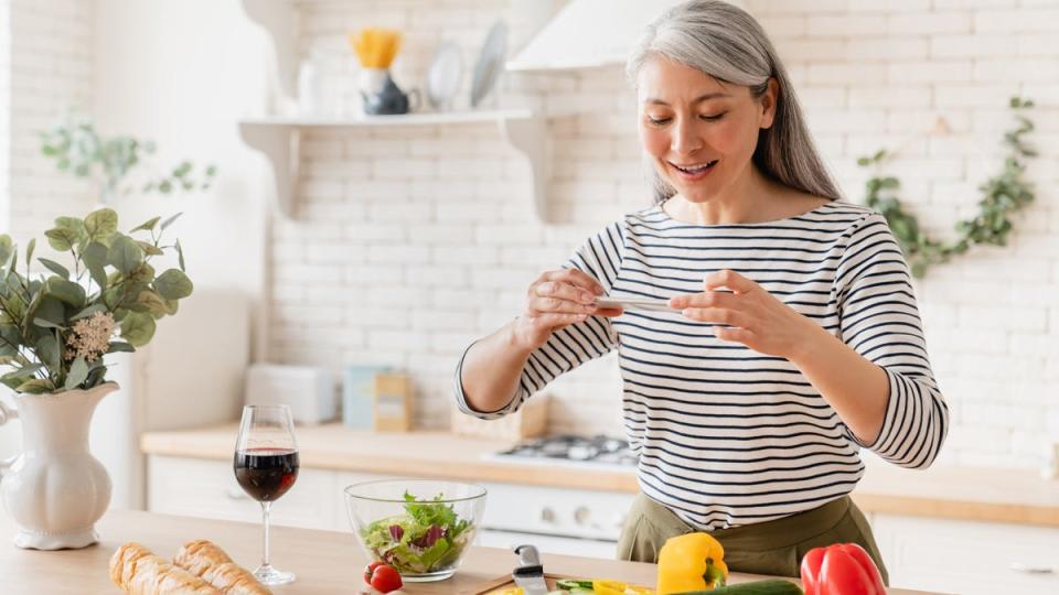 After a long day of lessons, teachers can come home to fresh meals from Home Chef and comfy sheets from Brooklyn Bedding.