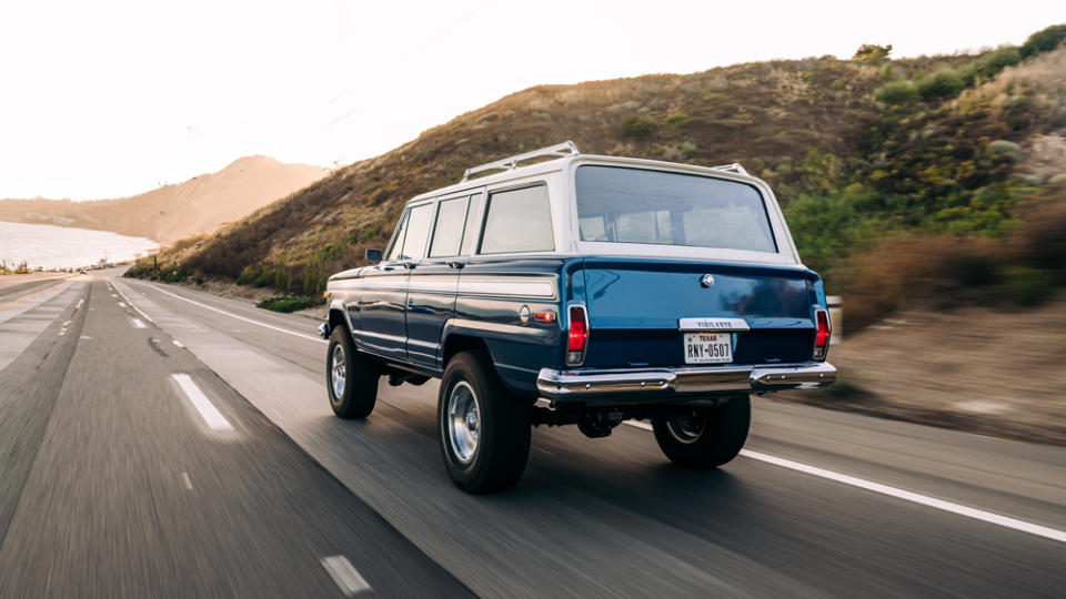 A 1977 Jeep Cherokee S restomod from Vigilante 4x4.