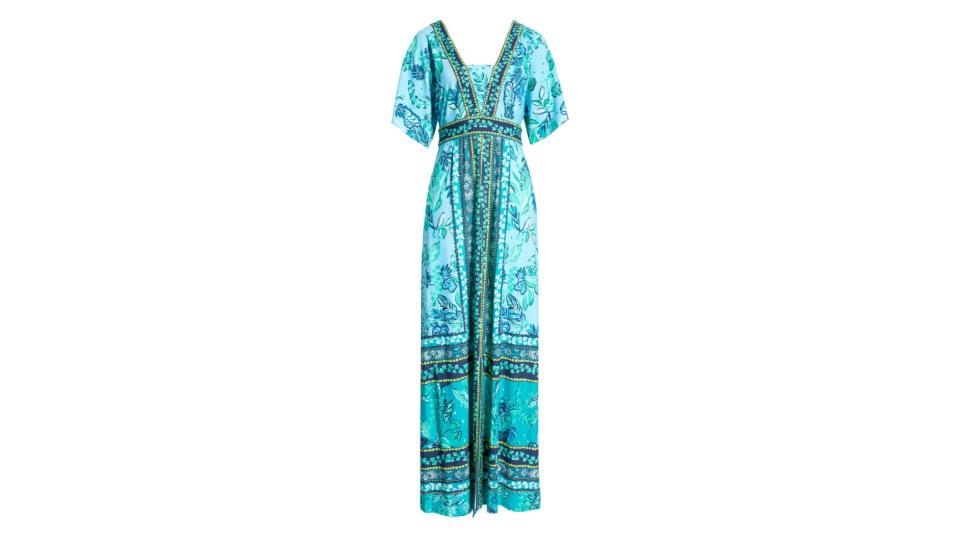 Best Sundresses For Women Over 50