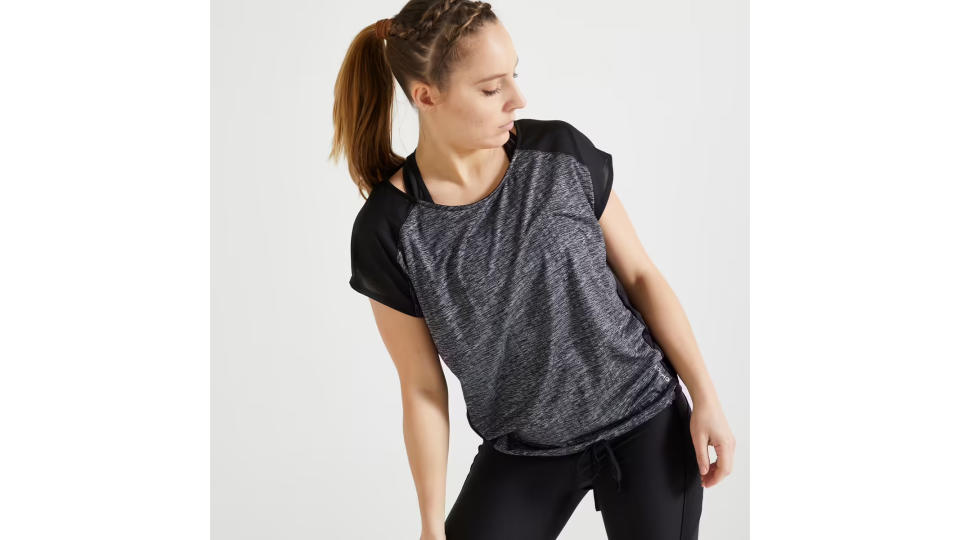Women's Fitness T-shirt - Grey.  (Photo: Decathlon SG)