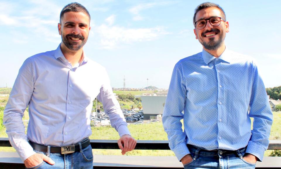 Andrea Anedda (a sinistra) e Michele Schirru, i fondatori di SkyCasa.it