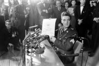 Not originally published in LIFE. Elvis Presley at Fort Dix, New Jersey, shortly before his discharge from the U.S. Army, March 1960. (Al Fenn—Time & Life Pictures/Getty Images) <br> <br> <a href="http://life.time.com/culture/elvis-presley-life-photos-of-the-king-leaving-the-army-march-1960/#1" rel="nofollow noopener" target="_blank" data-ylk="slk:Click here to see the full collection at LIFE.com;elm:context_link;itc:0;sec:content-canvas" class="link ">Click here to see the full collection at LIFE.com</a>