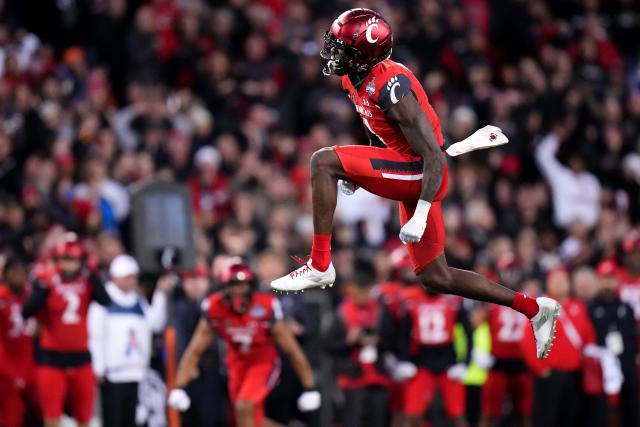 Houston Cougars at Cincinnati Bearcats