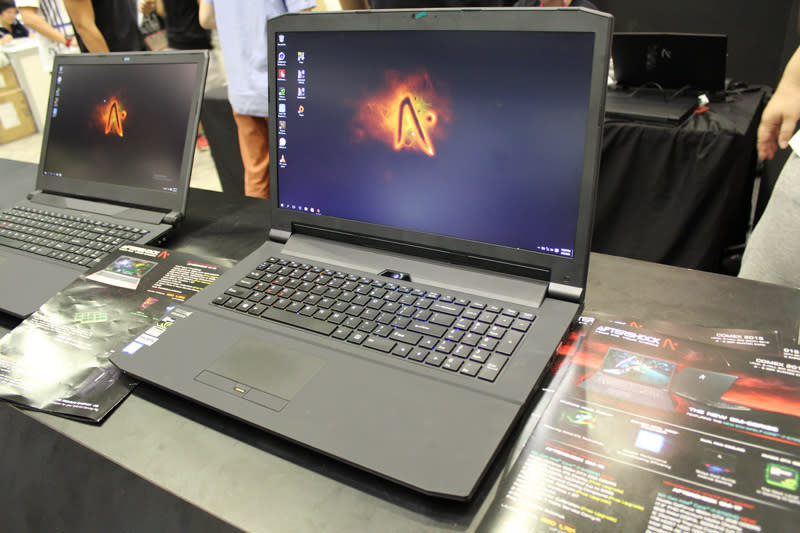 The last of the Aftershock notebooks to be refreshed is its SM series.We're focusing on the Aftershock SM-15, though the Aftershock SM-17 also has been refreshed. The Aftershock SM-15 is a 15.6-inch machine with a 1920 x 1080 pixels IPS display and comes with an Intel Core i7-6700HQ (2.6GHz, 6MB smart cache) processor, NVIDIA GeForce GTX 960M (2GB VRAM), 8GB DDR4 RAM and a 1TB HDD for storage. It also comes with Windows 10 pre-installed and costs $1,721. (U.P.$1,834)