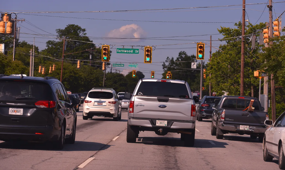 Some of the most congested traffic intersections in Spartanburg, including East Main Street at Fernwood Road and Fernwood-Glendale Road, would be repaved with funding from a new penny tax.
(Credit: File/GoUpstate)