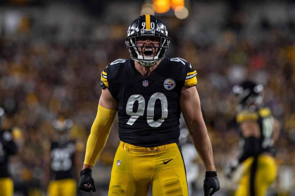 Pittsburgh Steelers outside linebacker T.J. Watt (90) celebrates after a sack during an NFL football game, Sunday, December 5, 2021 in Pittsburgh.