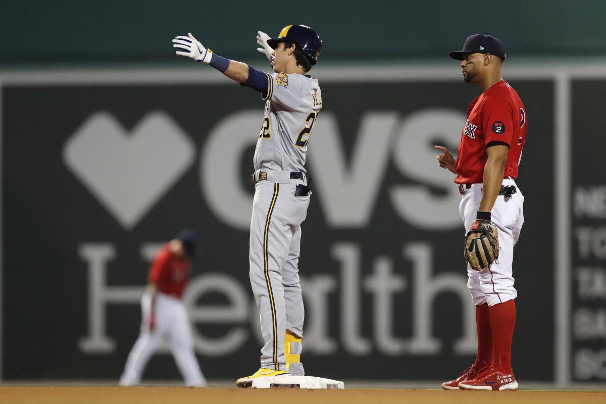 Red Sox acquire infielder Luis Urías from Milwaukee Brewers