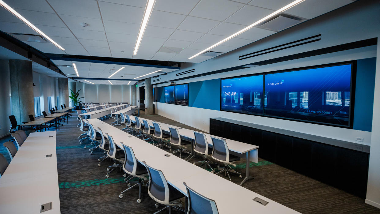  Sony BRAVIA displays bring a ReliaQuest meeting room to life. . 