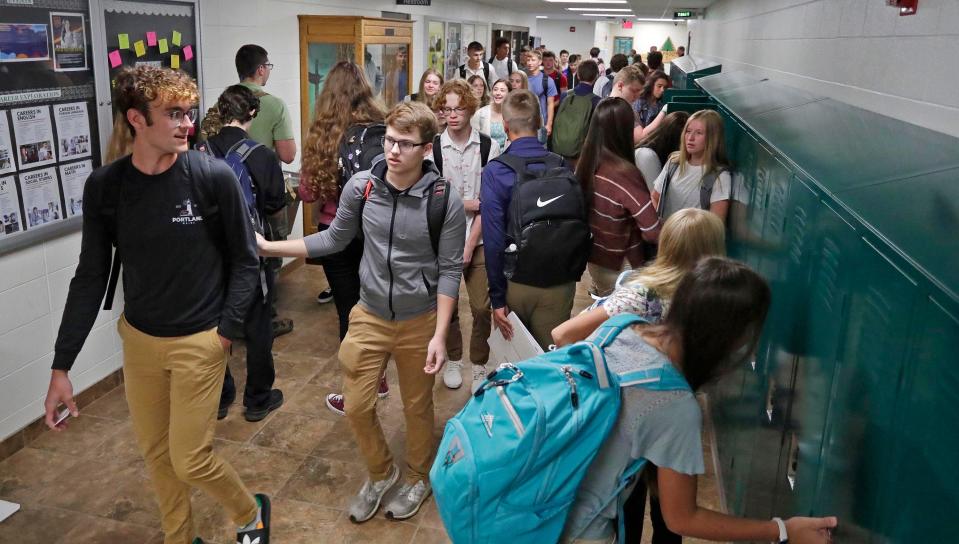 Students fill the halls on the first day of classes at Sheboygan Lutheran High School, Monday, August 23, 2021, in Sheboygan, Wi.